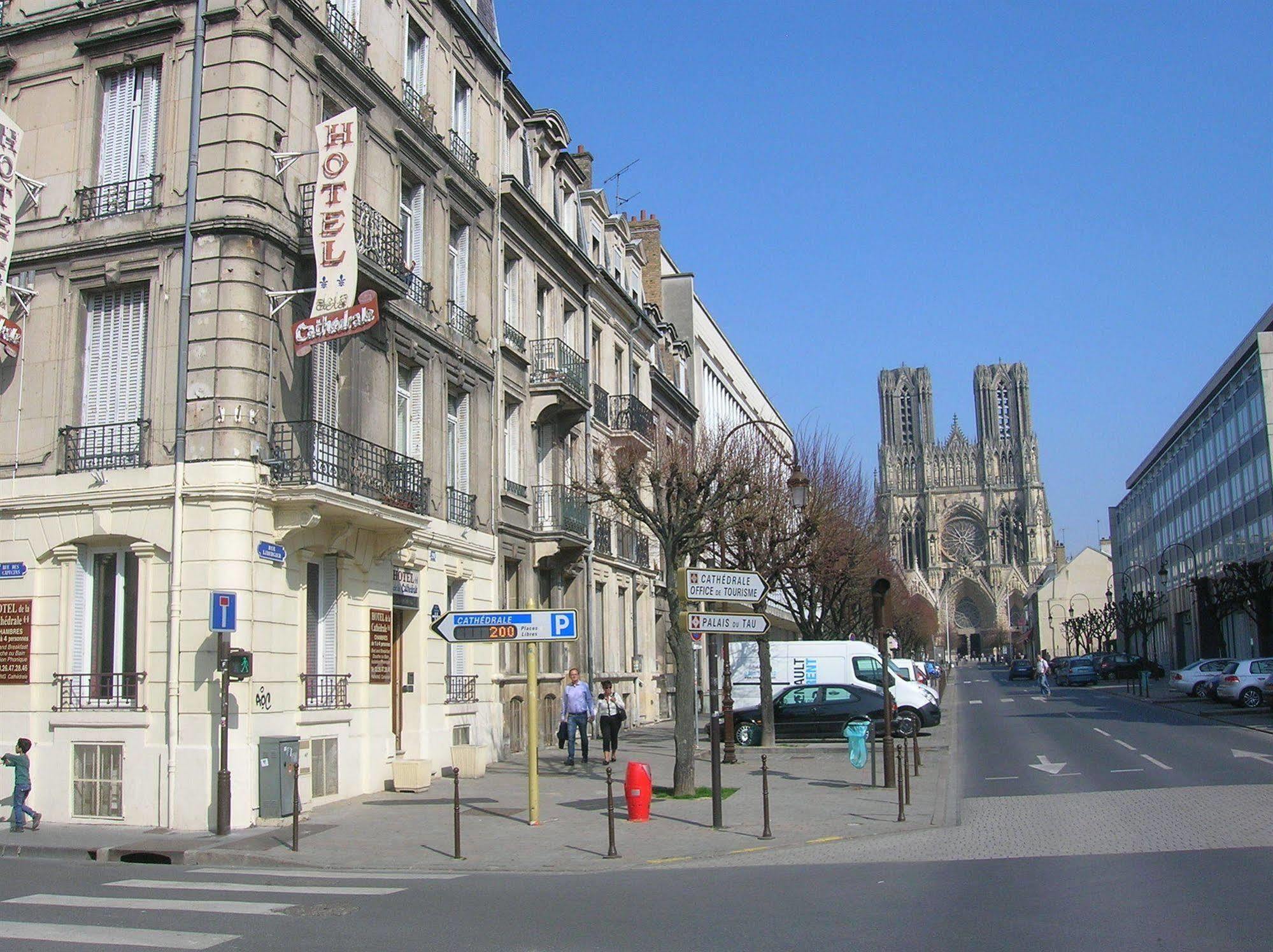 Hotel De La Cathedrale Reims Zewnętrze zdjęcie